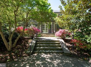 30 E Sunset Ave, Philadelphia, PA 19118