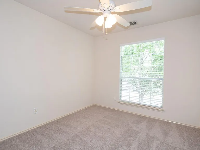 11615 James B Connolly Ln — Photo 14