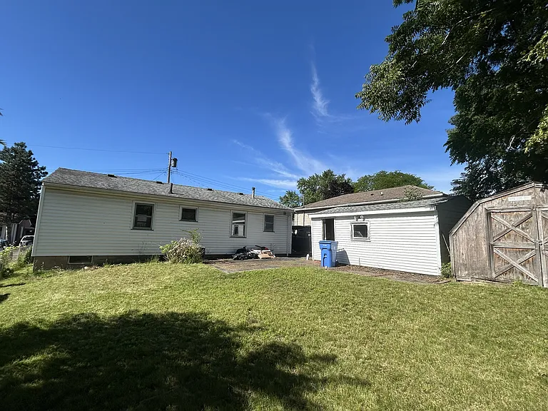 32 Mendon St — Photo 8