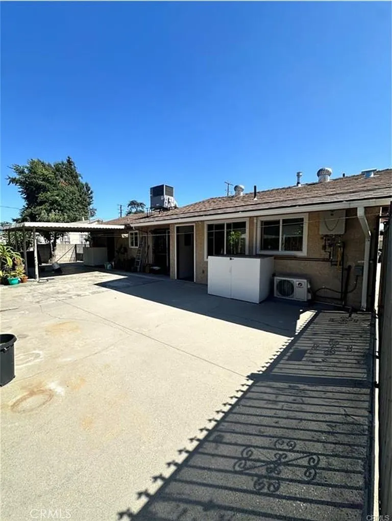 1 bed, 250 sqft, $1,450 — Photo 3