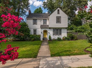 4207 Stanford St, Chevy Chase, MD 20815