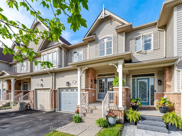 75 Cathedral Ct, Hamilton, ON L8B 0S1