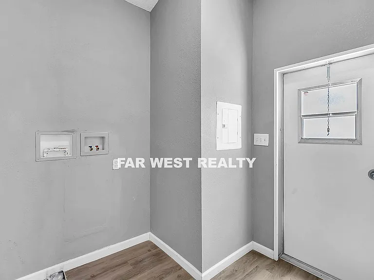 1355 Palo Verde Dr — Photo 13