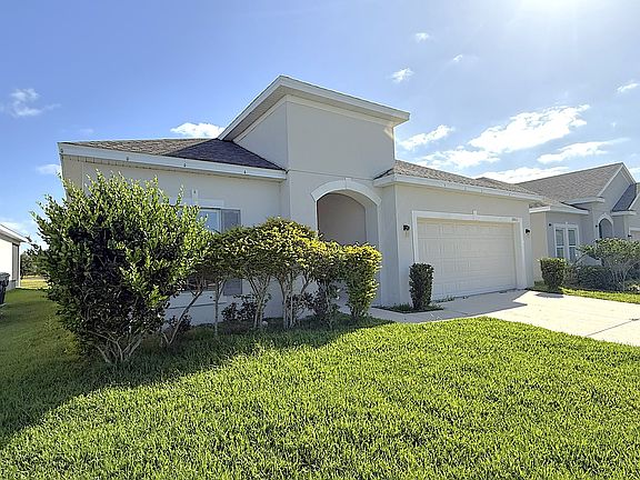 2nd image of 3905 Trujilo Ln