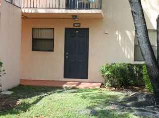 10617 NW 10th St, Pembroke Pines, FL 33026