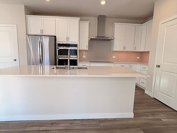 3rd image of 8812 126th St E #8