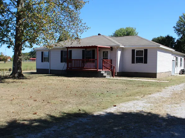 537 Isbell Ln, Decherd, TN 37324