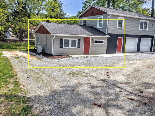 906 White Pine Dr