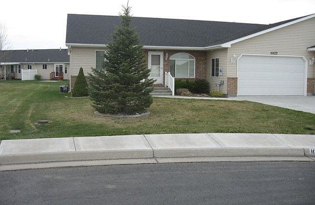 1st image of 1027 S Ashland Dr