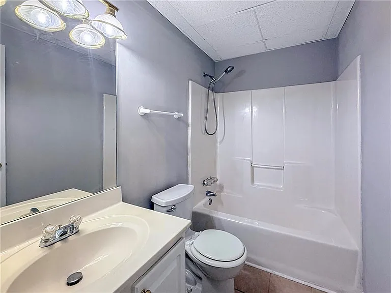 5885 Sarah Orr Ln — Photo 21