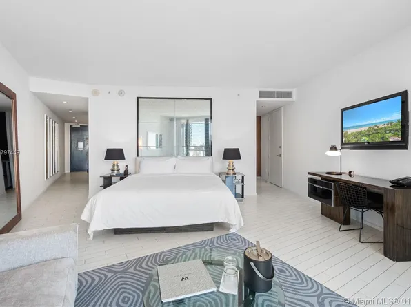 2201 Collins Ave #1226, Miami Beach, FL 33139