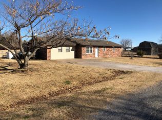 5426 Clark Dr, Enid, OK 73703