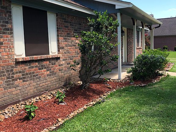 2nd image of 51 Walnut Ct