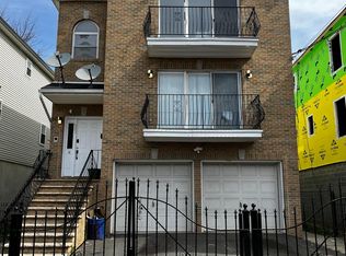 581 Hawthorne Ave #1, Newark, NJ 07108