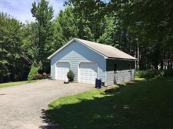 2nd image of 119 Laurel Dr