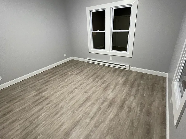 82 Clinton St #3 — Photo 8