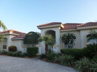 1532 Southbay Dr, Osprey, FL 34229