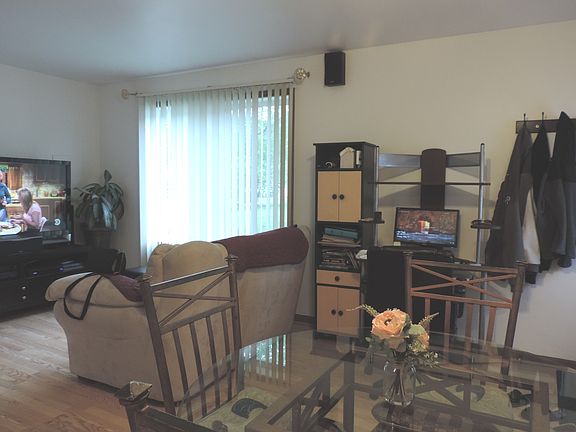 4th image of 2715 Wilshire Ct #2715