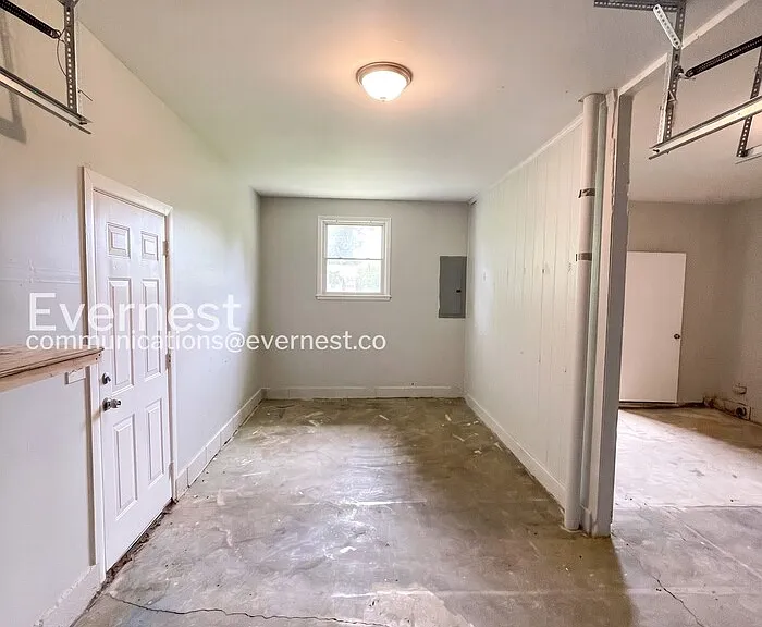 109 Shirley Dr — Photo 19