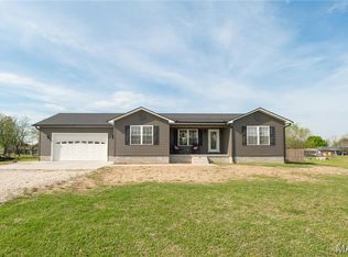 166 Cypress Dr, Sikeston, MO 63801