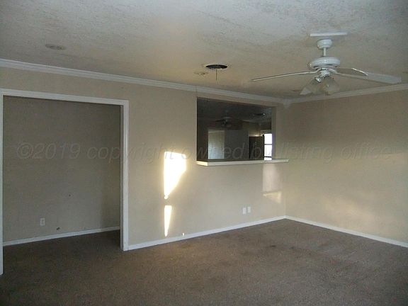 2nd image of 1529 Williston St