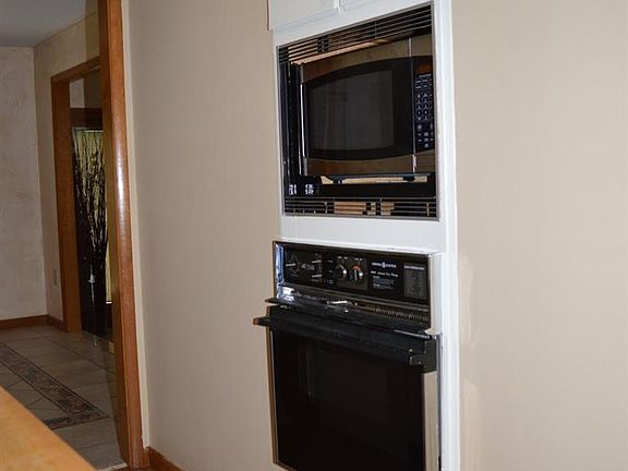 3rd image of 5345 Crossbridge Dr