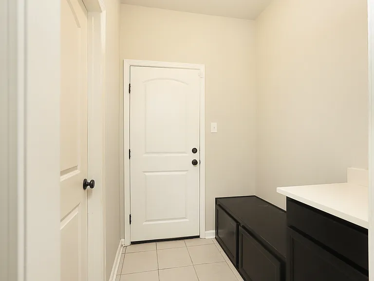 42451 Baystone Ave — Photo 8