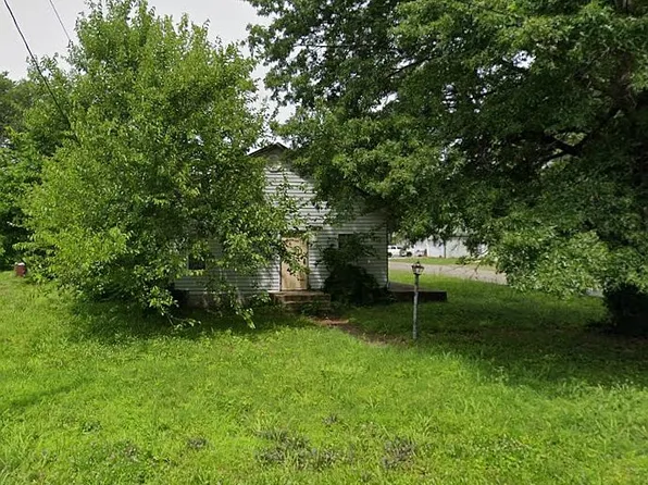 2305 Cleveland Ave, Baxter Springs, KS 66713