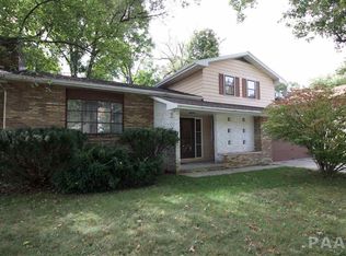 1340 W Woodside Dr, Dunlap, IL 61525