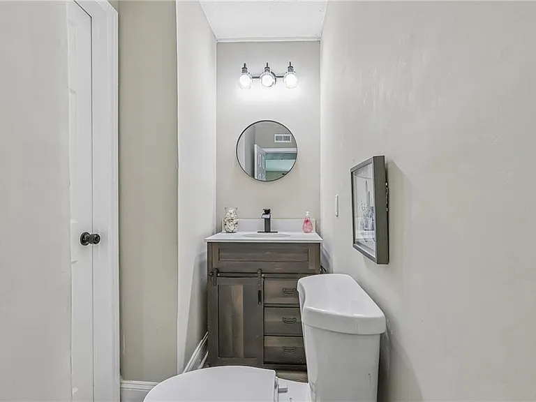 3898 Skidmore Dr — Photo 40
