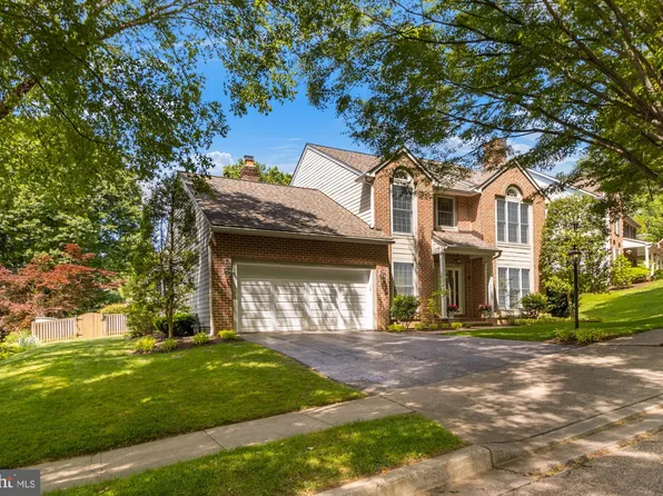 8528 Hill Spring Dr, Lutherville Timonium, MD 21093