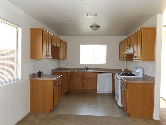 2nd image of 25014 Camino Del Norte