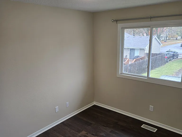 3000 SE 20th St #1 — Photo 7
