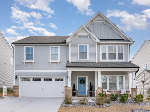 156 Bent Willow Dr, Clayton, NC 27527