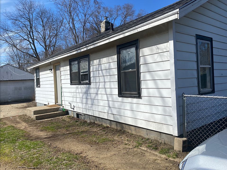 827 Barnum Rd, Rockford, IL 61109 Zillow