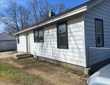 827 Barnum Rd, Rockford, IL, 61109