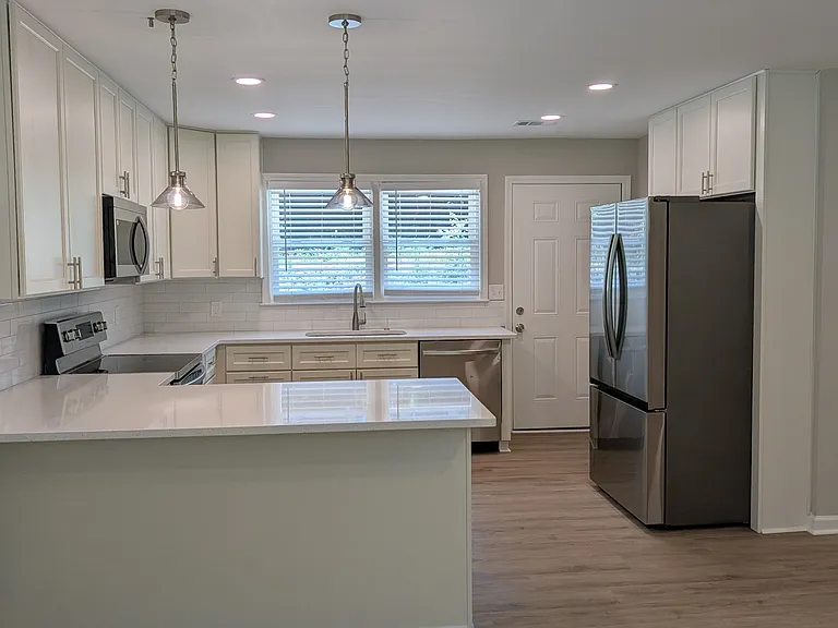 540 Stell Rd — Photo 6