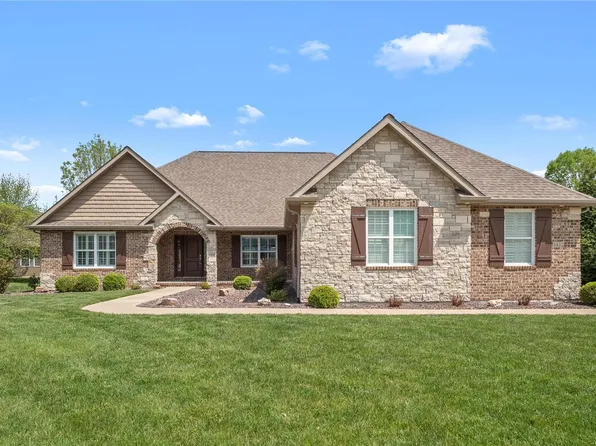 3412 Piney Ct, Swansea, IL 62226