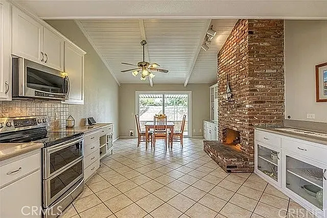 43922 Fenner Ave — Photo 9