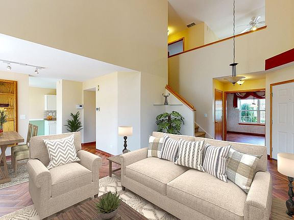 5th image of 2951 Belle Ln