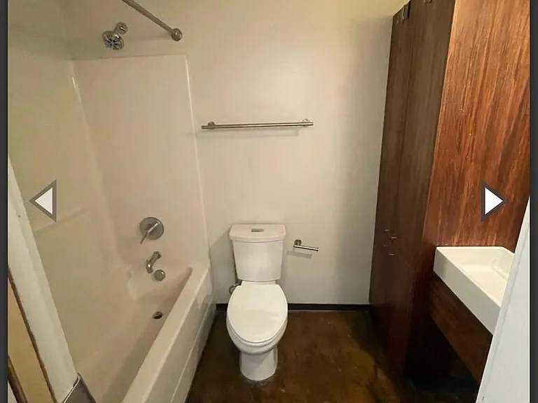 415 Oliver Hill Way — Photo 34