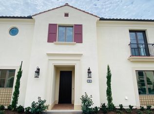 124 Lomita, Irvine, CA 92618