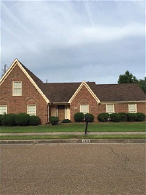 1st image of 4498 Berkely Woods Dr