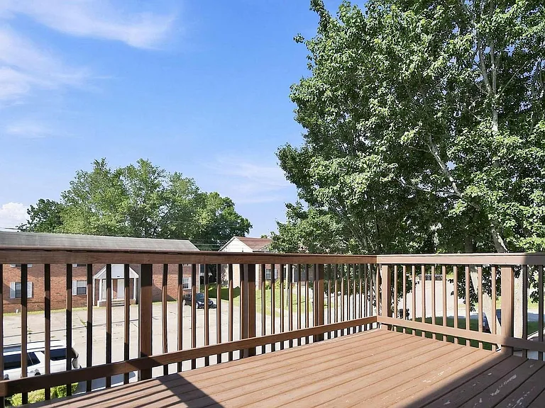1631 Baltimore Dr — Photo 14