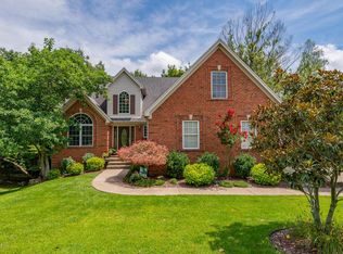 515 Wood Lake Dr, La Grange, KY 40031