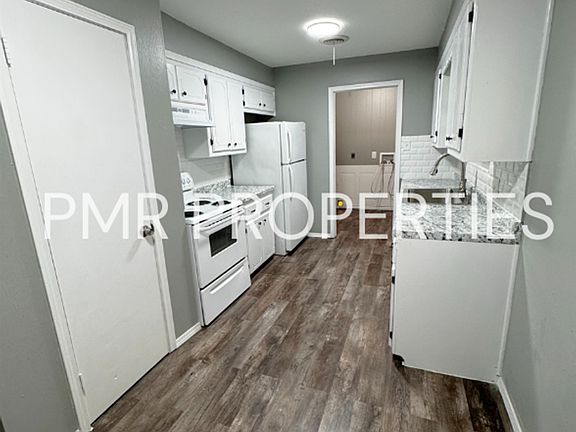 4th image of 2403 NW 49th St