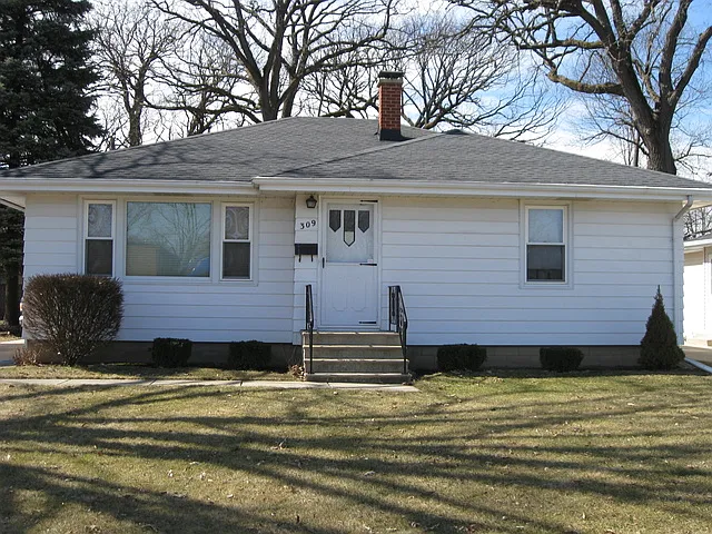 309 Oneill St photo 1