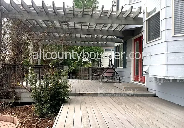 447 Tynan Ct — Photo 7