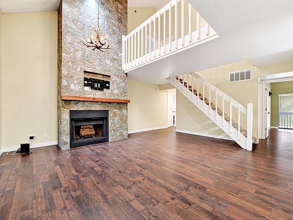 3rd image of 1232 Signal Ridge Pl #1232