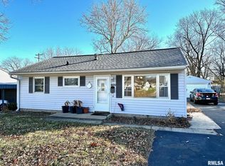 1620 S Diamond St, South Jacksonville, IL 62650
